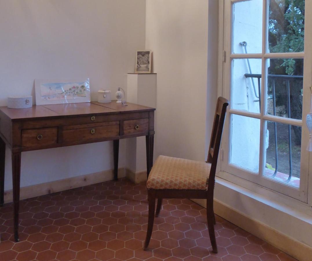 Chateau Saint-Esprit Bed and Breakfast Draguignan Eksteriør billede